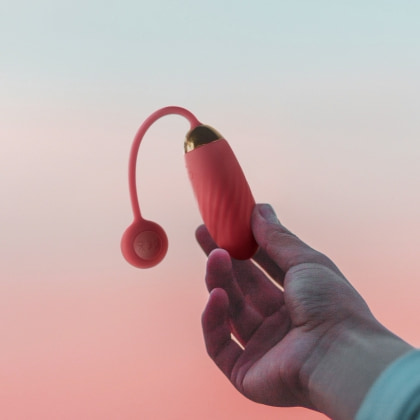 Vibrator Ou Svakom Ella Roșu 7
