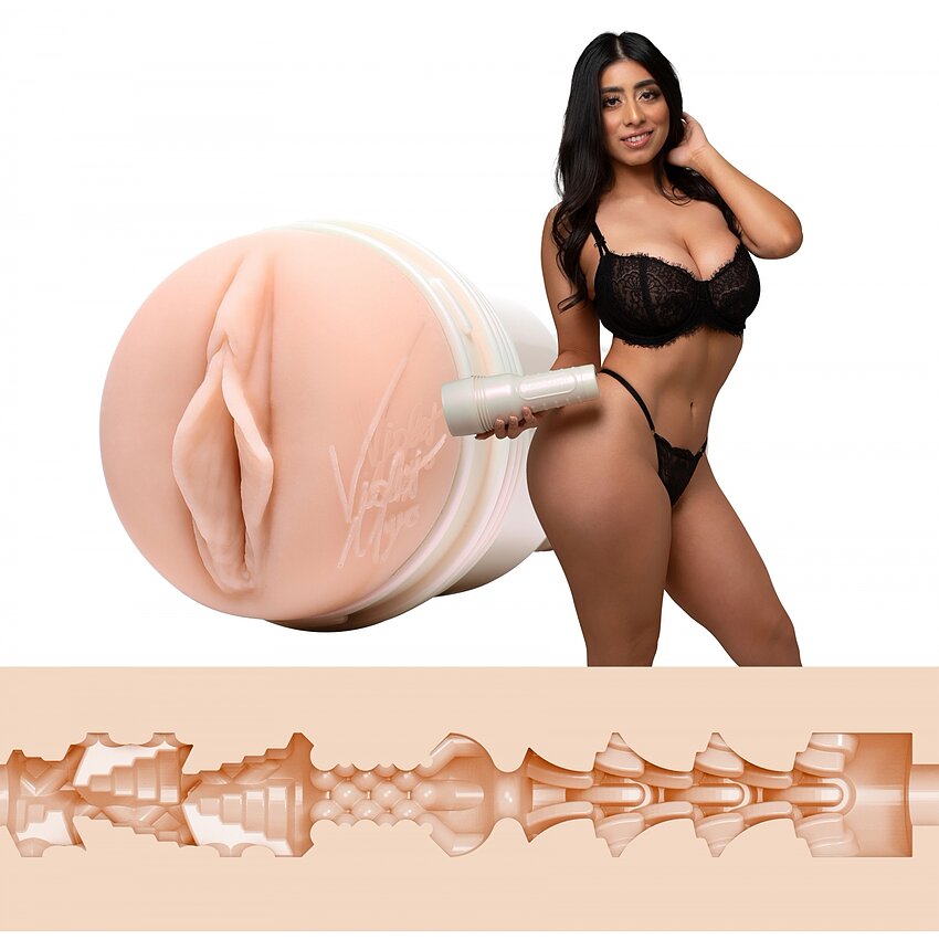 Unde Cumpar Fleshlight Violet Myers Waifu